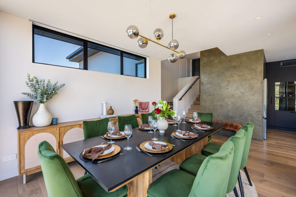 Queenstown Luxury Holiday Stay interior